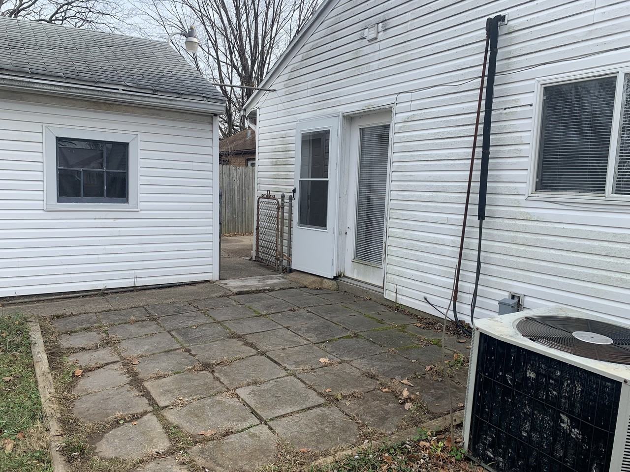 723 East Gift Avenue - Photo 4 of 21