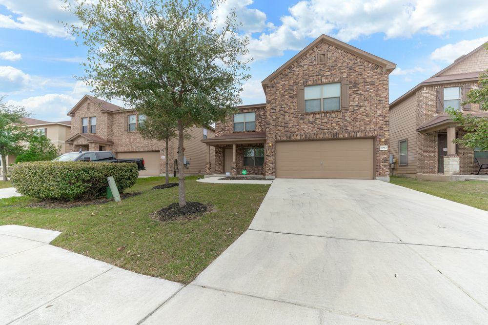 9043 Canter Horse - Photo 2 of 33