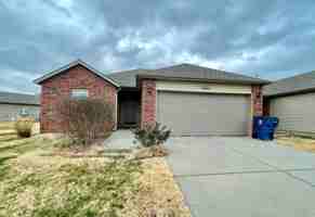 featured image of 1026 N Oxford Dr