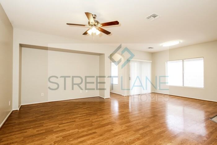 13026 W Aster Dr - Photo 3 of 15