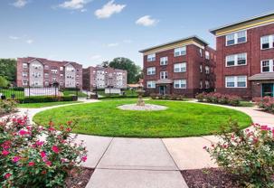 Roanoke Court Apartments - Photo 1 of 1