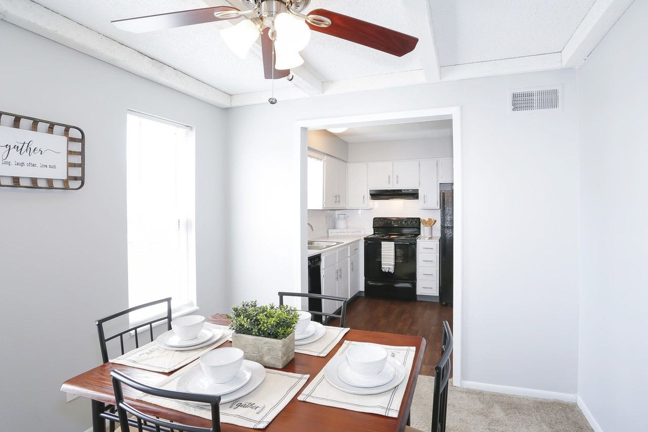 The Flats at Minor Park - Photo 6 of 48