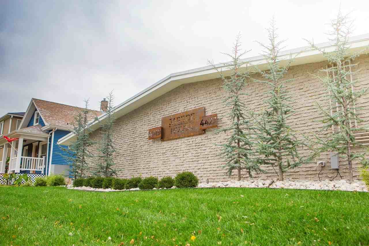 Jarboe House - Photo 3 of 15