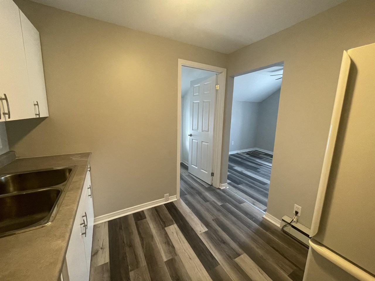 165 King St #3 - Photo 3 of 15