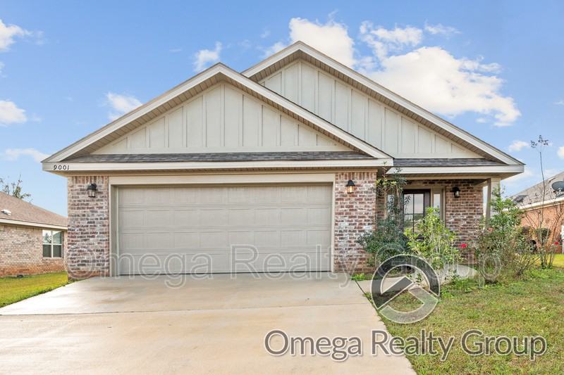 9001 Dawes Oak Dr - Photo 2 of 34