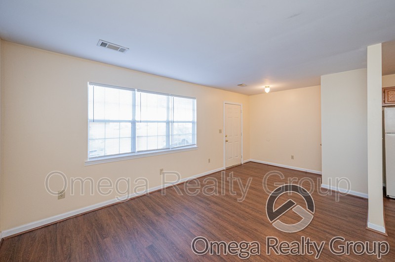 484 Grey Hill Rd #31 - Photo 4 of 22