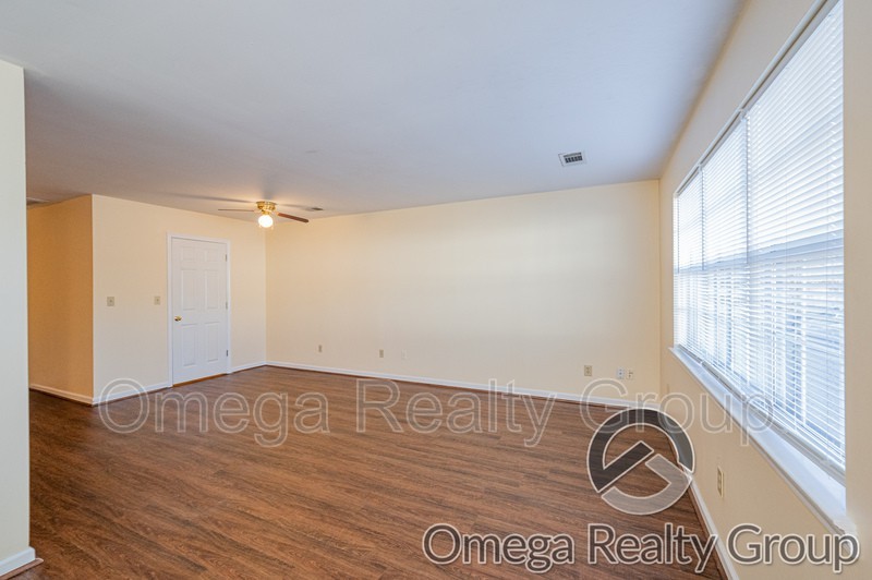 484 Grey Hill Rd #31 - Photo 6 of 22