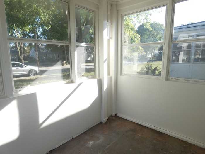 317 E 28th Ave - Photo 2 of 18