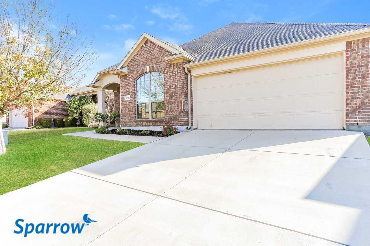 9028 Heartwood Dr - Photo 2 of 15