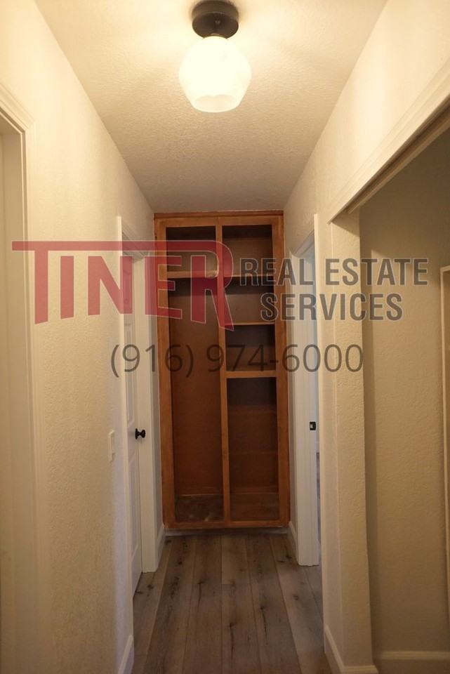 3727 Bigler Way - Photo 3 of 23