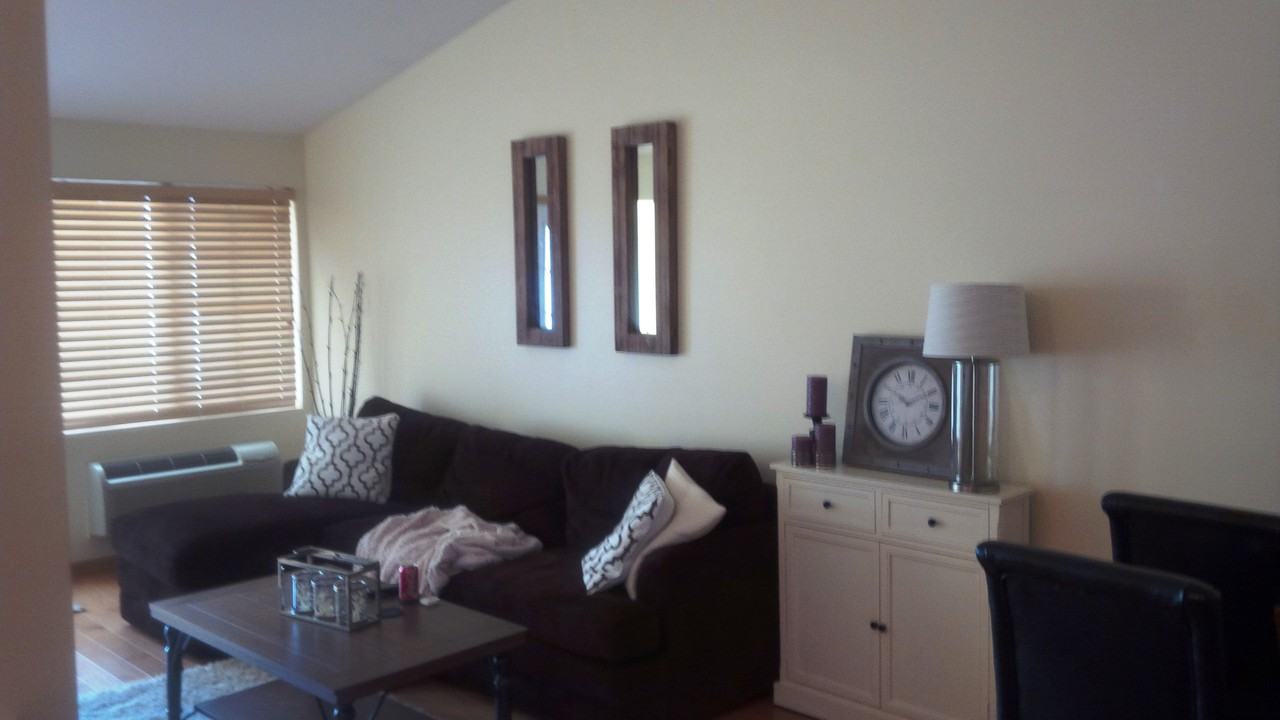 121 Silverstone Dr #121 - Photo 3 of 8