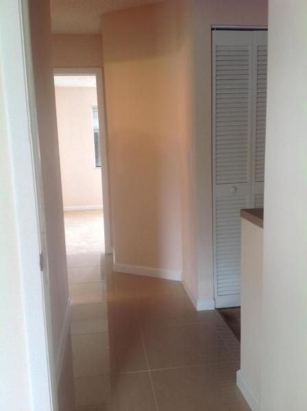1803 Wharf Ln - Photo 2 of 6