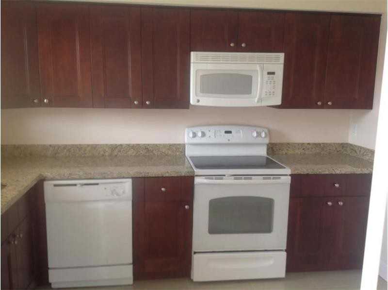 1803 Wharf Ln - Photo 3 of 6