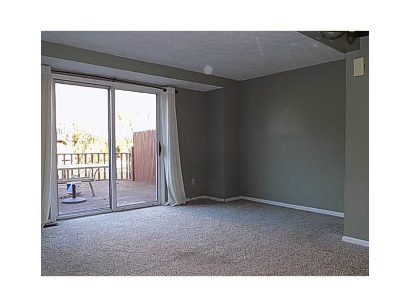 152 Meadow Gap Dr - Photo 3 of 12