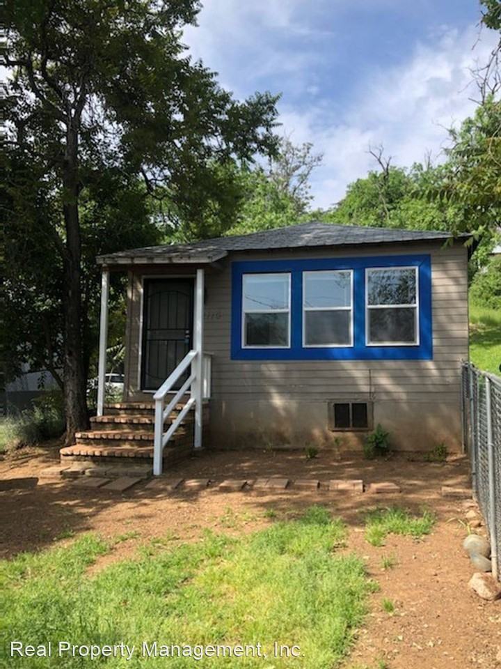 2116 East St - Photo 2 of 11