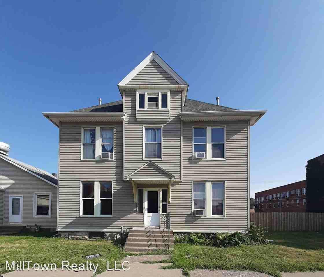 910/912 W 3rd St. - Photo 2 of 21