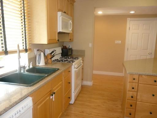 5544 Yale Dr - Photo 3 of 16