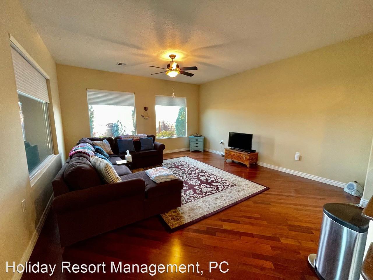 2034 W Sunstar Cir - Photo 3 of 29