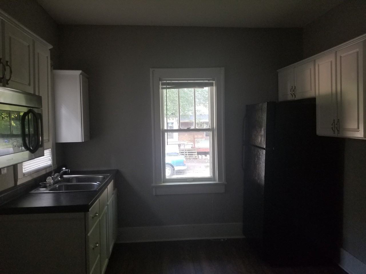 1503 E Prairie St - Photo 2 of 6