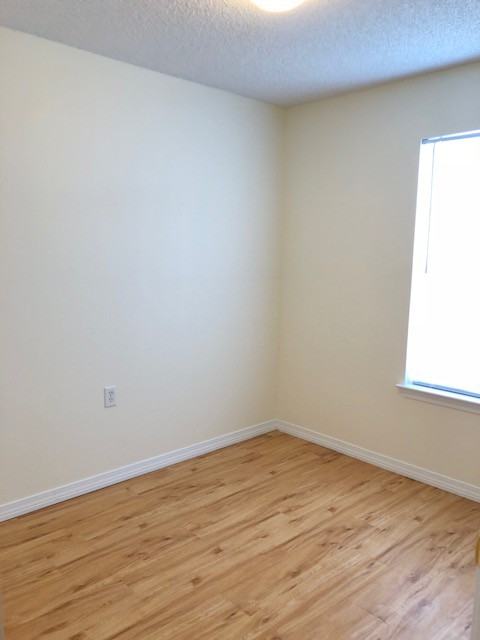 9704 Cobblebrook Dr - Photo 7 of 13