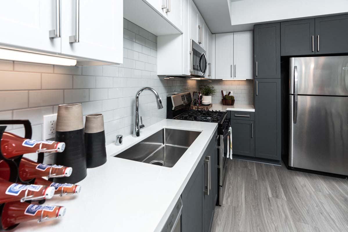 The Monterey - Photo 4 of 50