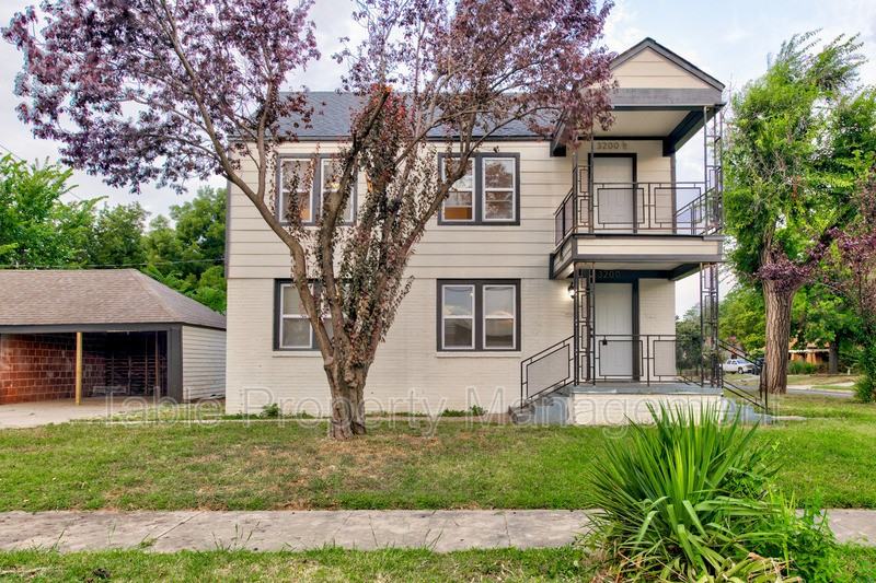 3200 Nw 16th St #1-2 - Photo 2 of 29