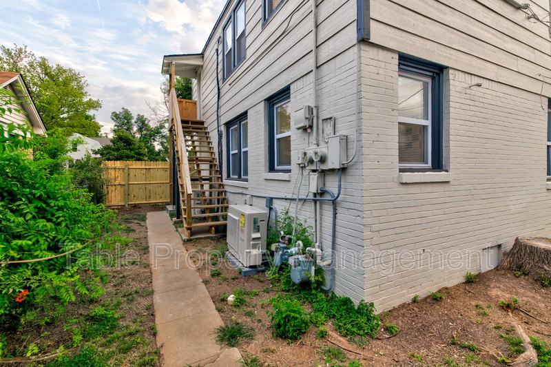 3200 Nw 16th St #1-2 - Photo 7 of 29