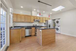 Capp St & 18th St - Photo 1 of 1