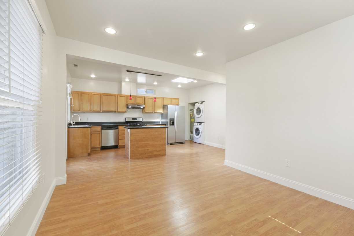 308 Capp Street - Photo 3 of 20