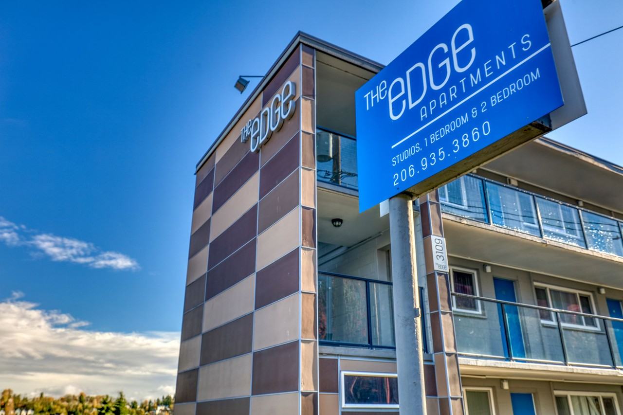 The Edge - Photo 4 of 83