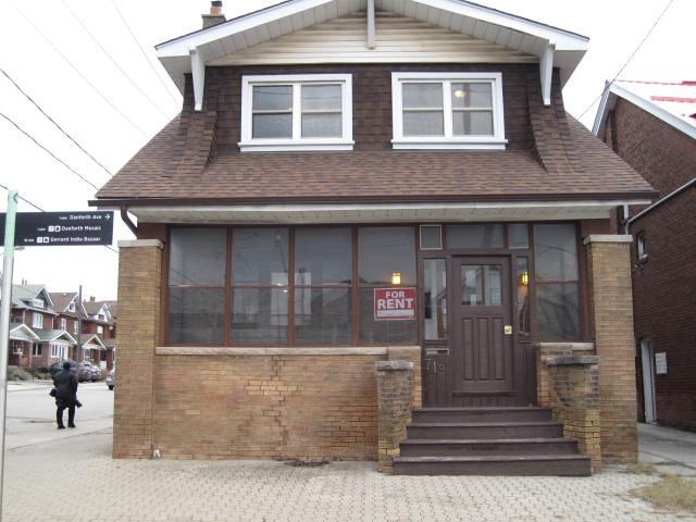 719 Coxwell Avenue - Photo 2 of 25
