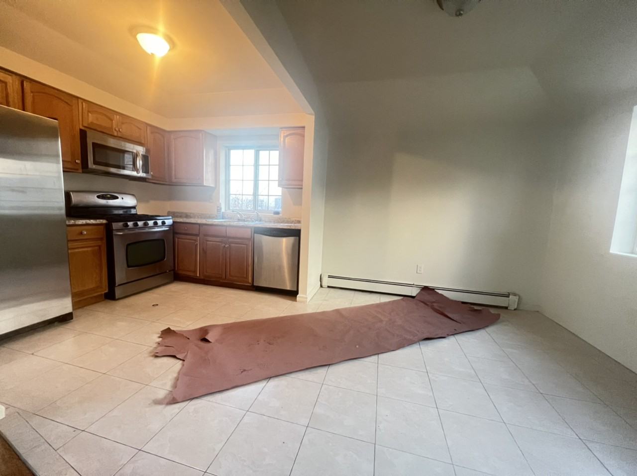 1560 E Gun Hill Rd, New York, NY 10469 3 Bedroom Apartment for 3,000
