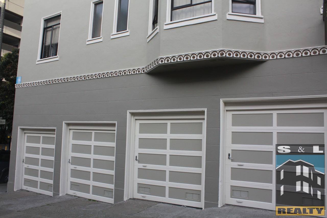 1250 Broderick St - Photo 3 of 9