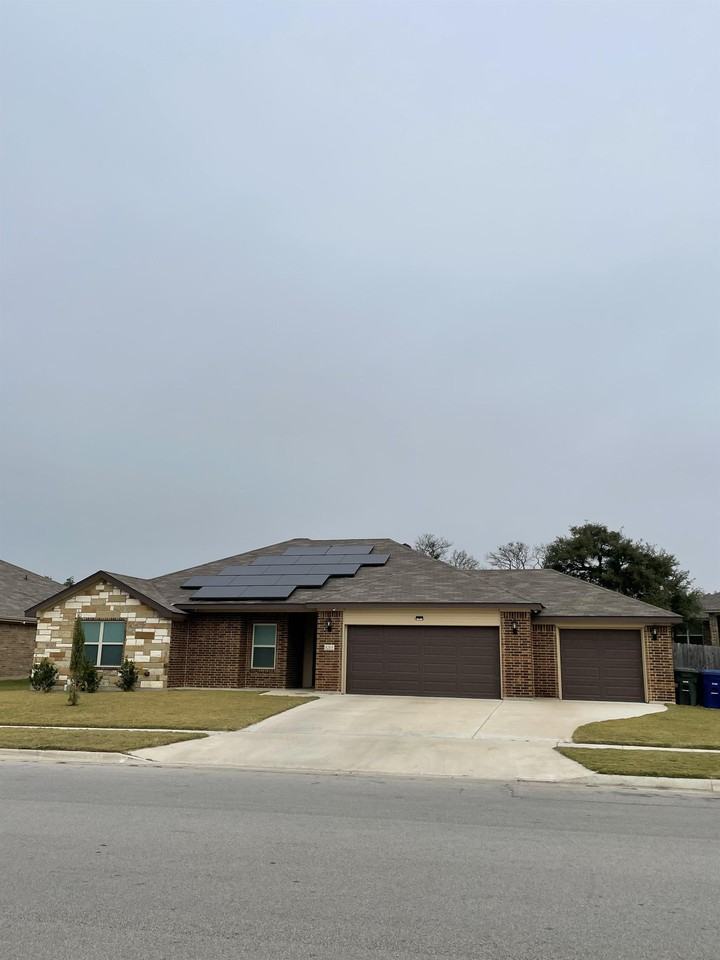 1713 Risen Star Ln #1