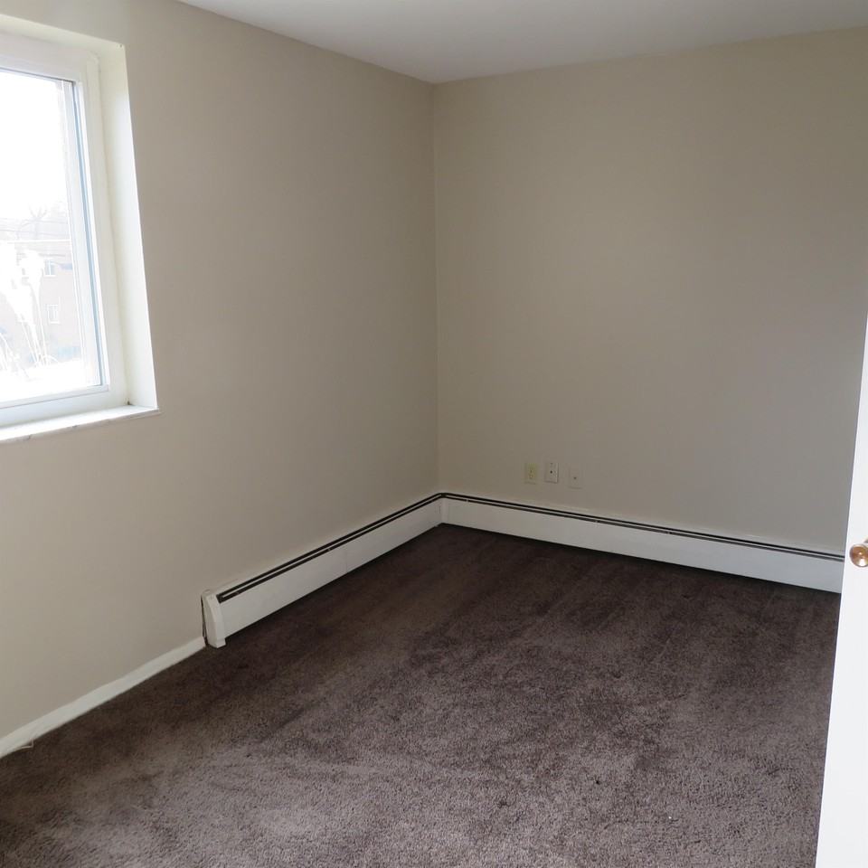 284 MOON CLINTON ROADAPT 1 #1 - Photo 6 of 10