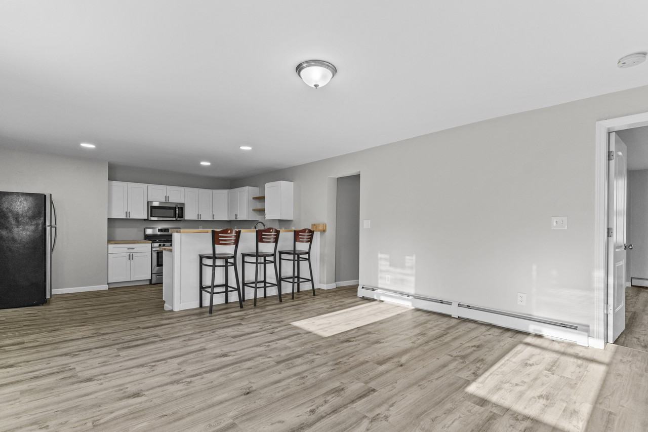 6 Royal Avenue - 4 #4 - Photo 2 of 10