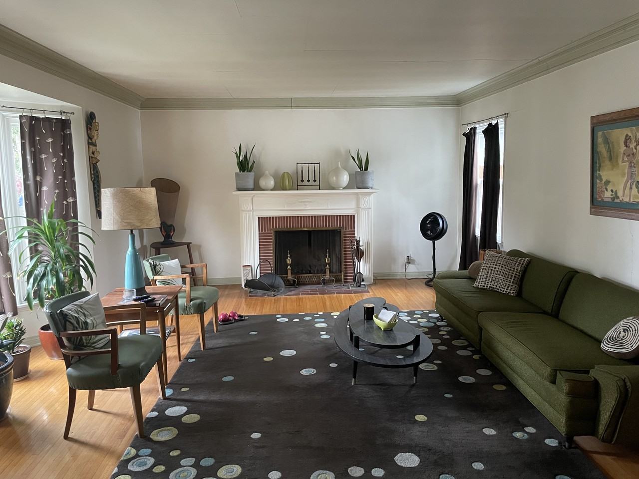 La Cienega Blvd & Sawyer St