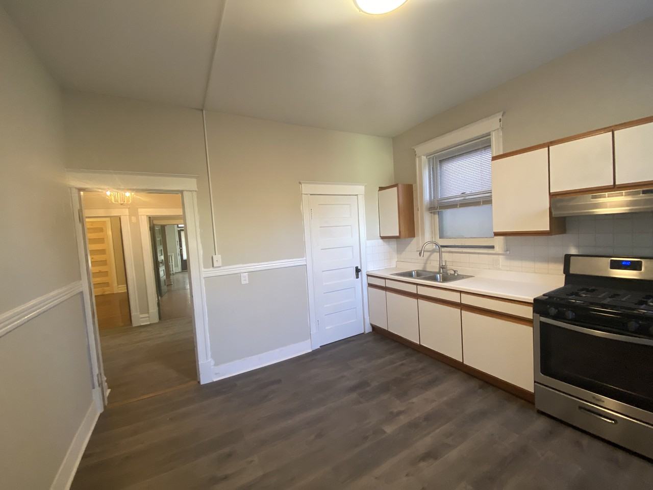 6027 McPherson Avenue #1st Floor - Photo 3 of 12