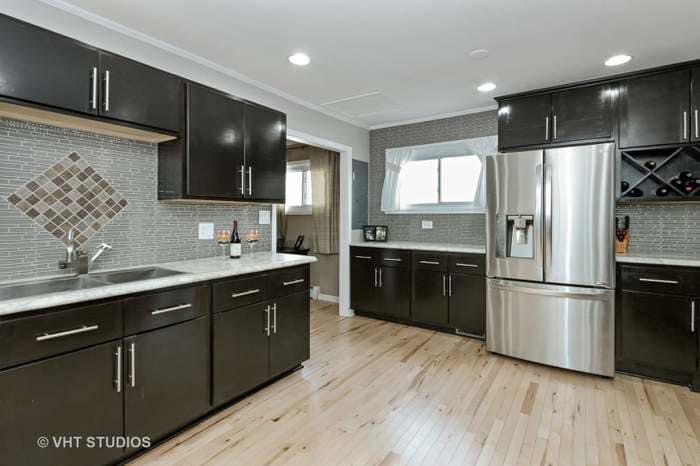 25963 W Graham Ct - Photo 3 of 8