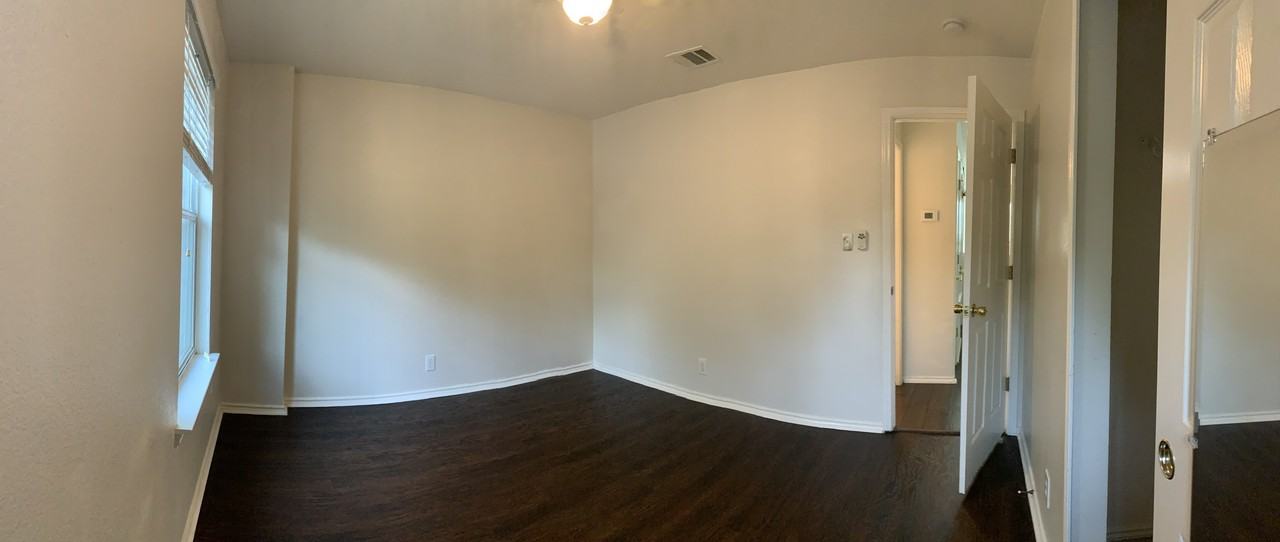 15703 Manes Grv - Photo 3 of 7