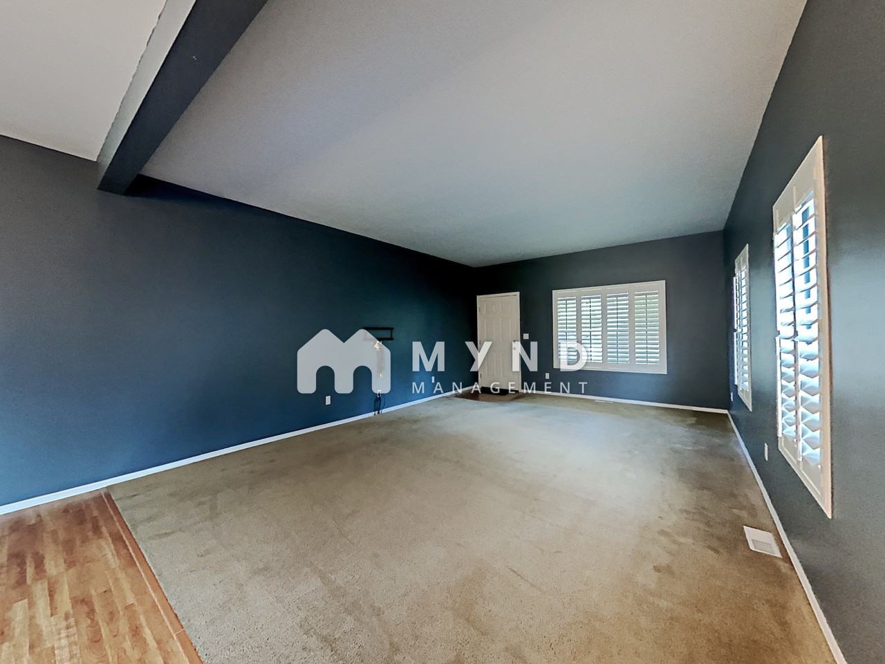 5408 Glenwood Ave Apt A - Photo 2 of 34