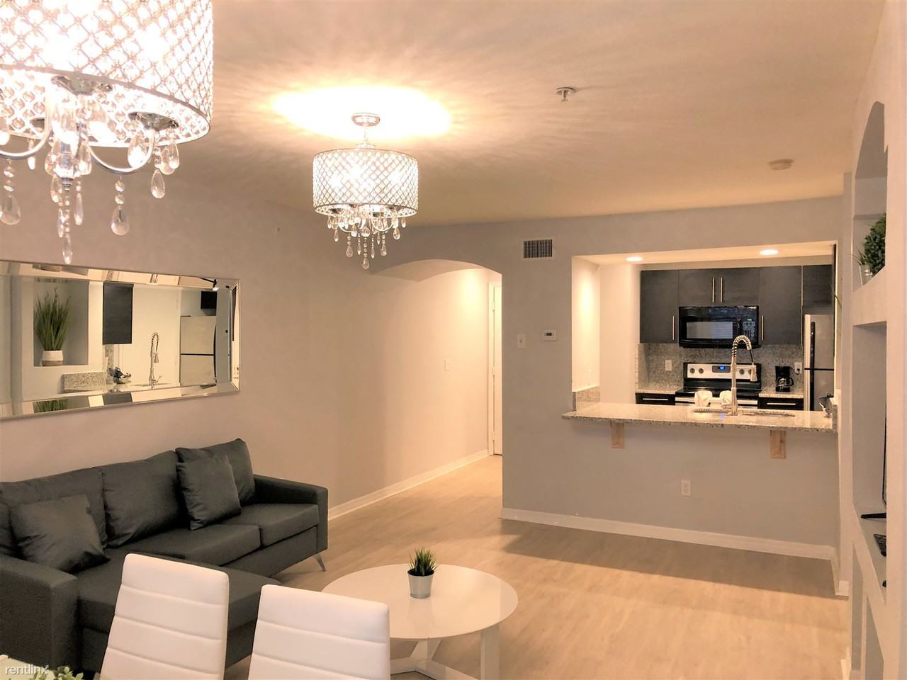 7220 Westpointe Blvd - Photo 3 of 24