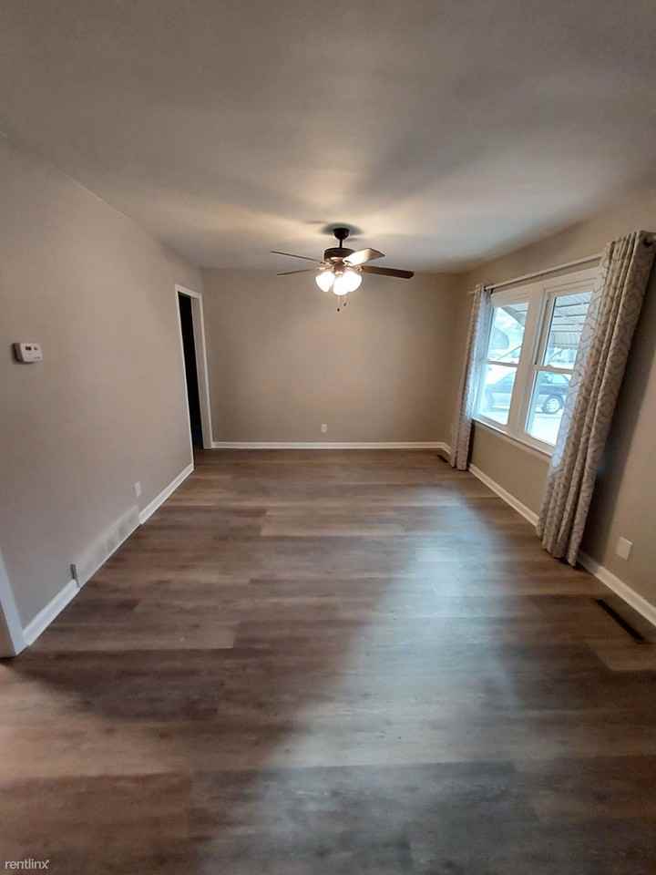 2608 S Santa Fe St - Photo 3 of 22