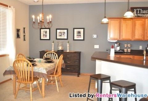 13803 Atwood Ave - Photo 3 of 15