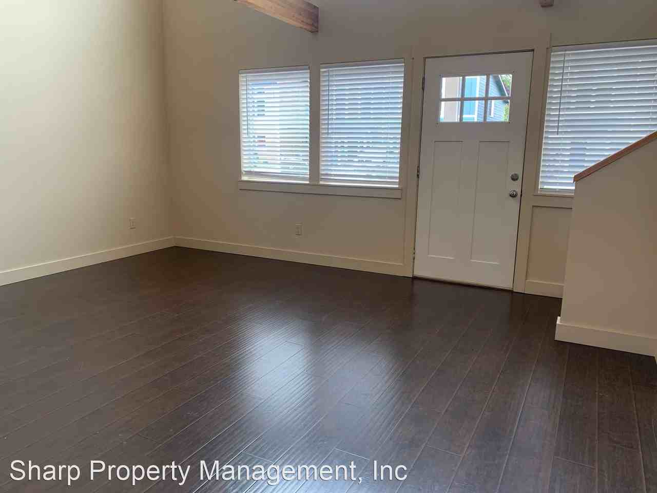 25-27 West Point Dr - Photo 2 of 14