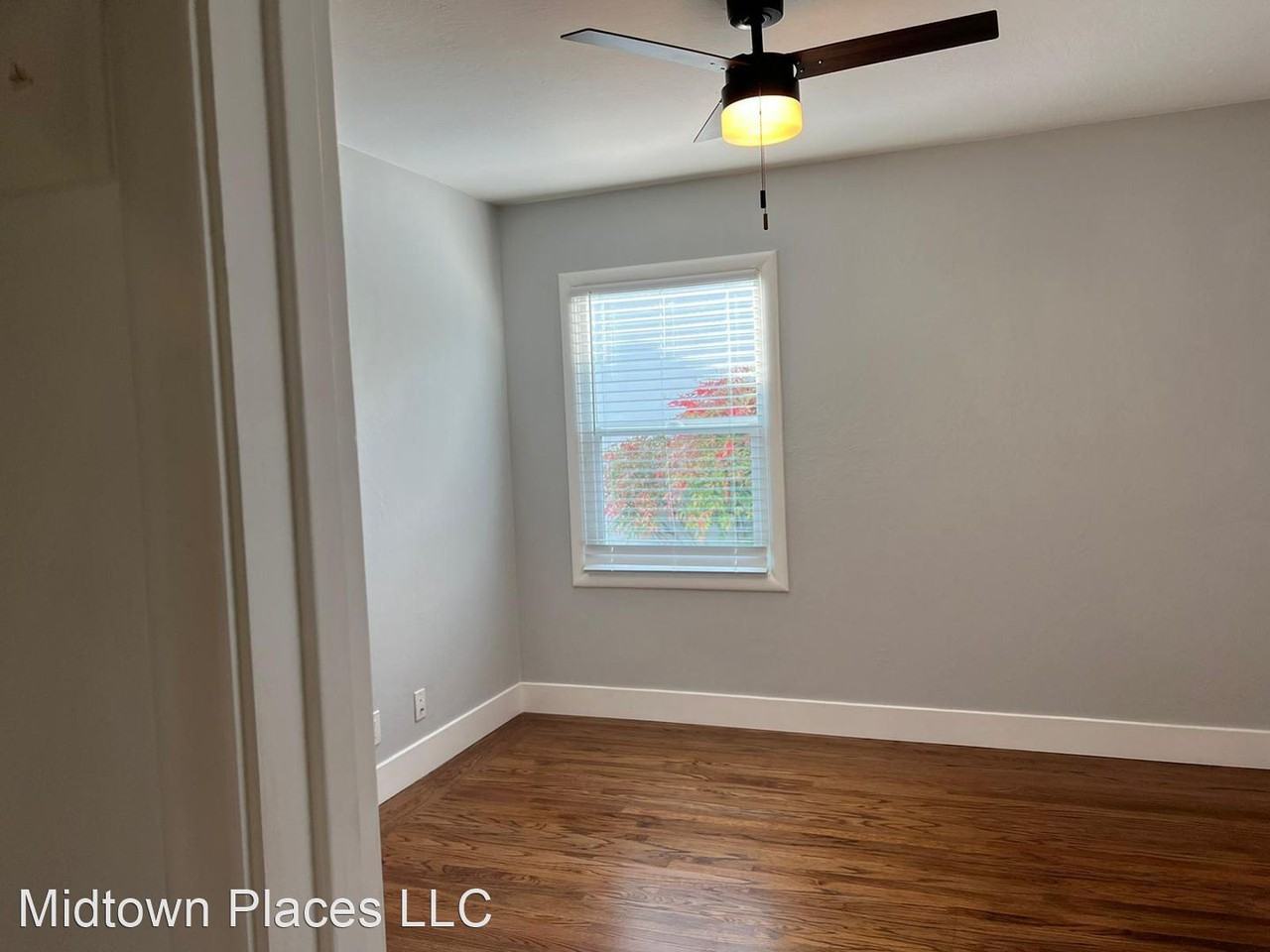 5624 5624 Bradd Way 5624 - Photo 3 of 31