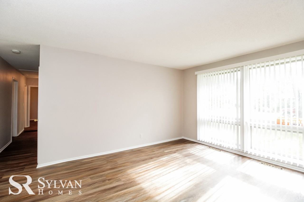 1606 Quail Dr - Photo 3 of 15