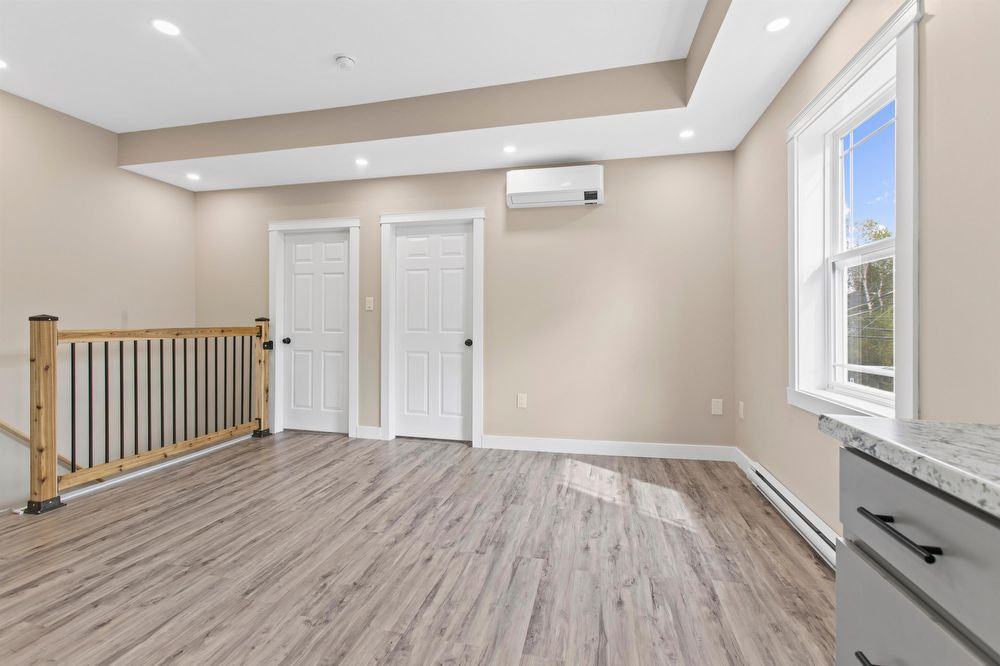 48 Enterprise St - Photo 3 of 11