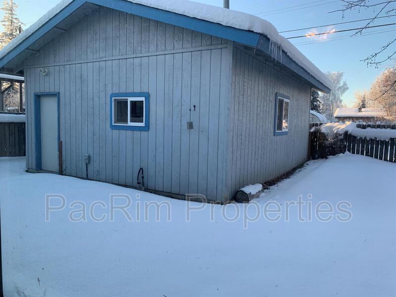 3306 Oregon Dr - Photo 3 of 16