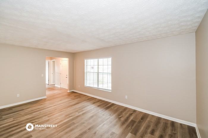 7867 Lisa Dr E - Photo 3 of 16